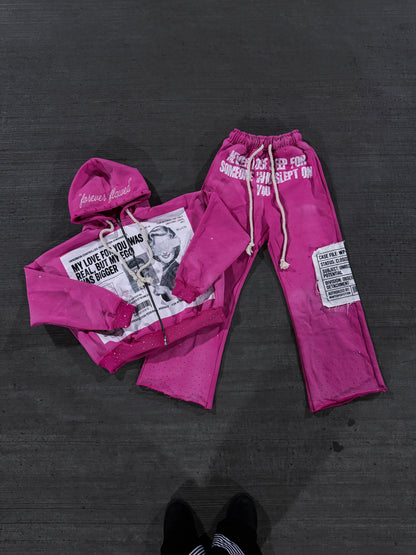 FOREVER FLAWED SWEATSUIT